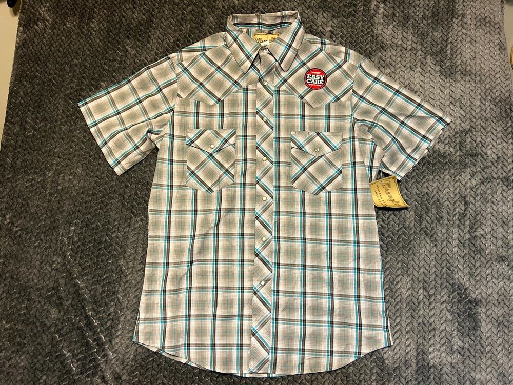 Wrangler Western Shirt Men's Medium Gray Blue Plaid Flap Pockets Collared Snap